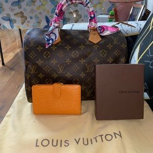 SOLD Speedy 30 Louis Vuitton with matching wallet.